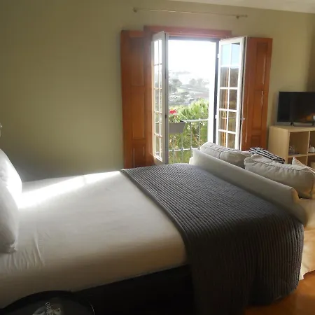 Galo Preto - Bed & Breakfast *