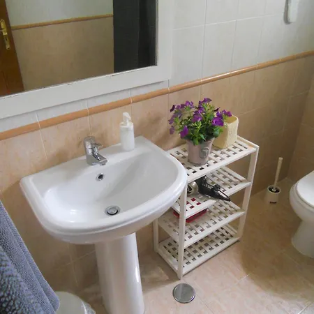Galo Preto - Couette-café 4*